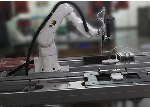 �¹�ҵʱ�����й���ҵ��������չ��״������