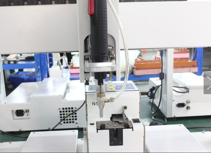 �Զ�����˿���ṹ